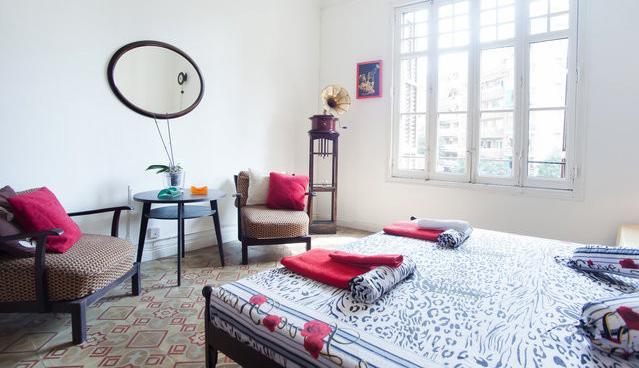 Bed and Breakfast Casa Trianon Барселона Экстерьер фото